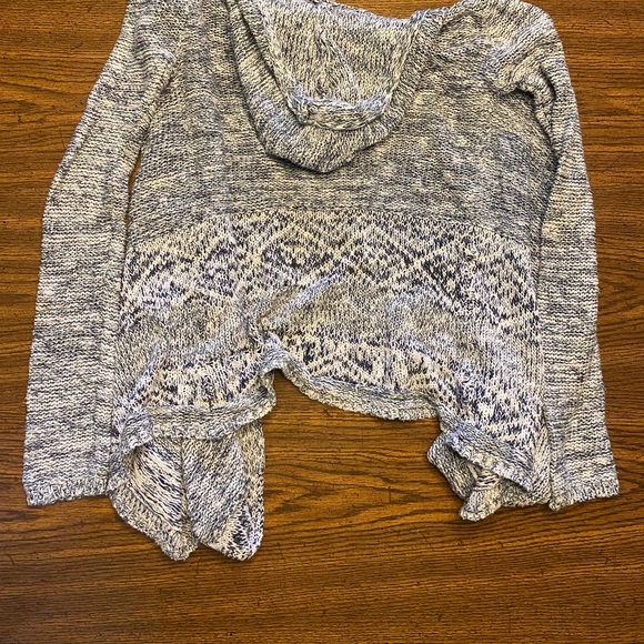 đź’™Full tilt sweaterđź’™ - Picture 3 of 3